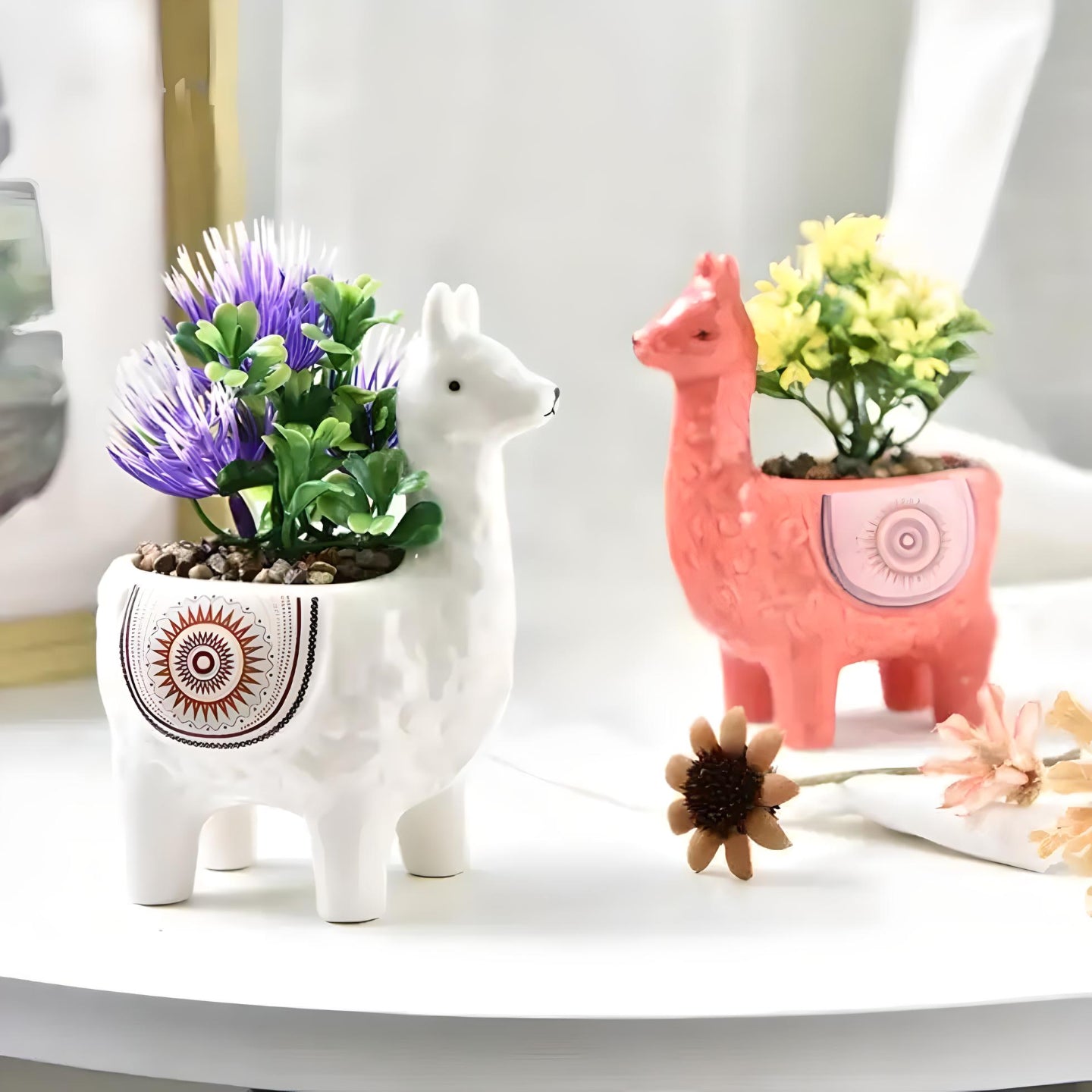 Ceramic Alpaca Llama Succulent Flower Plant Pots / Quirky Plant Pot / Indoor Office Home Decor / Cute Animal Planters House Warming Gift